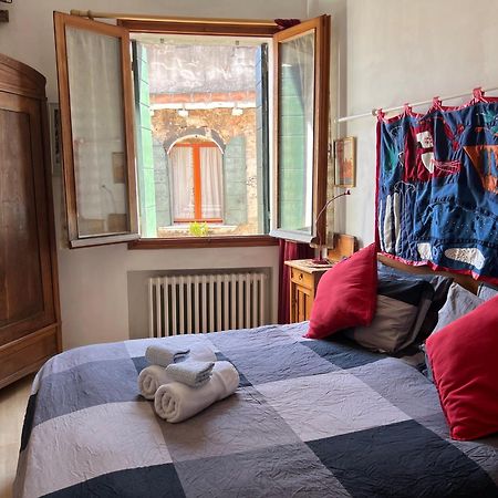 Ai Miracoli Apartment Veneza Exterior foto